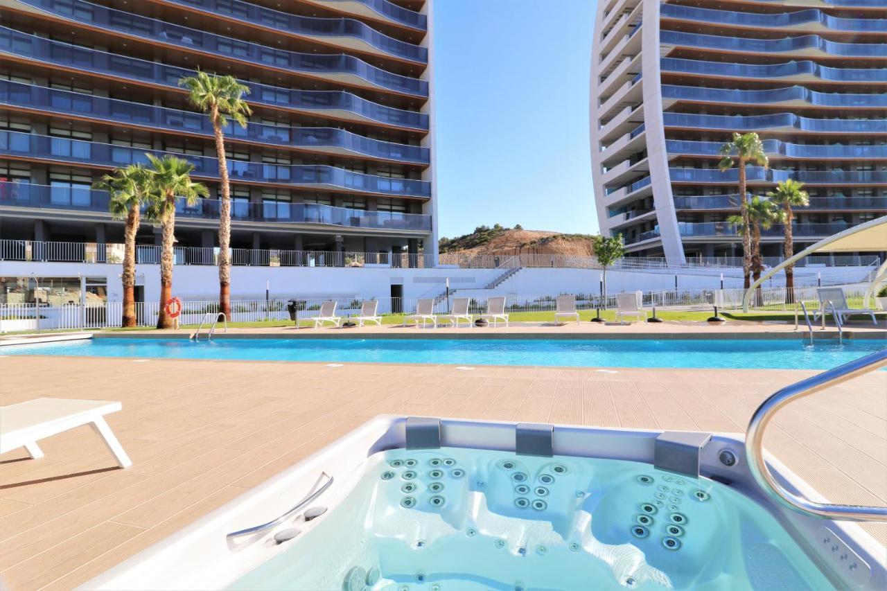 Sunset Waves 18-35 Poniente Beach Resort เบนิดอร์ม ภายนอก รูปภาพ