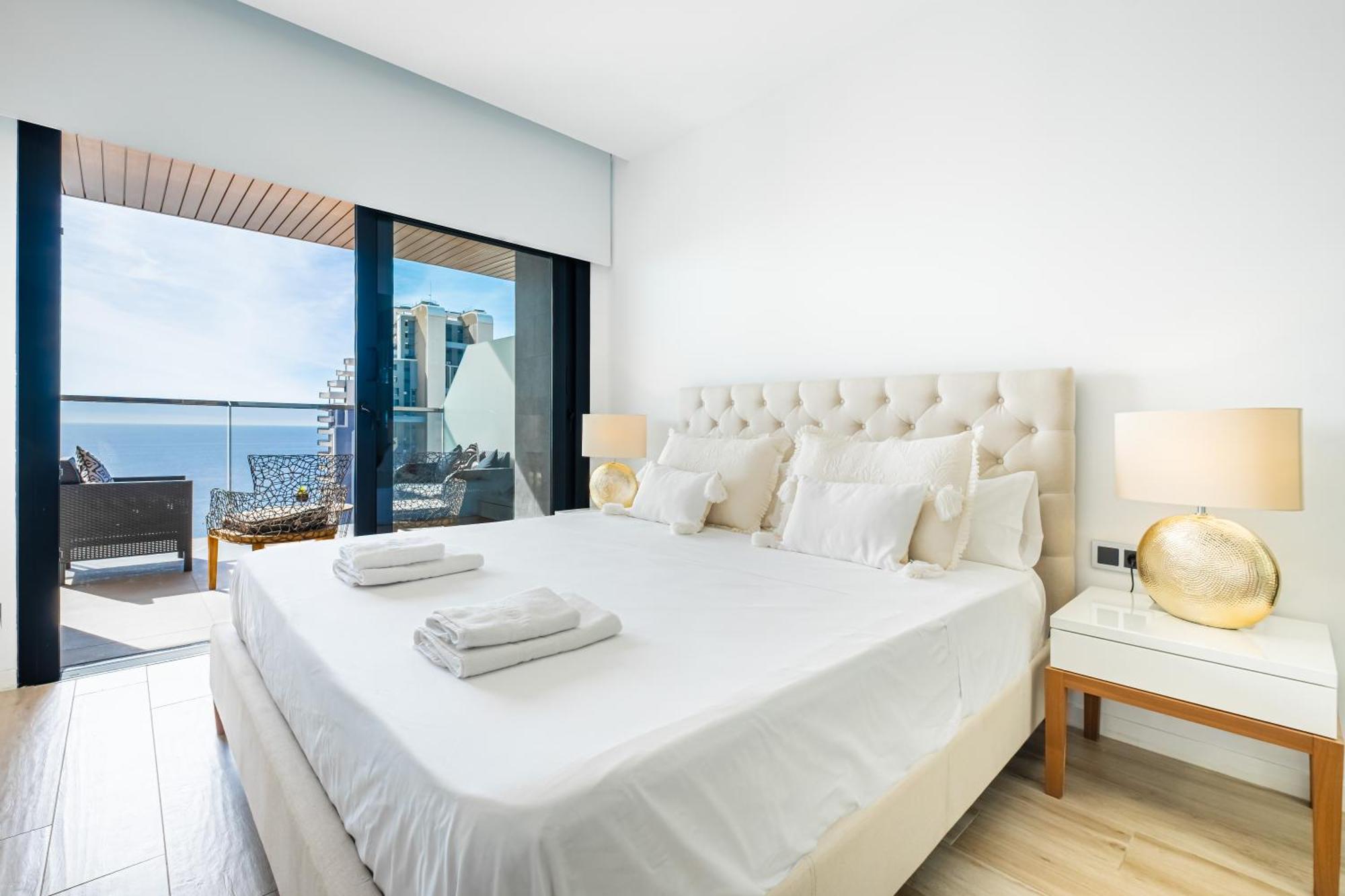 Sunset Waves 18-35 Poniente Beach Resort เบนิดอร์ม ภายนอก รูปภาพ